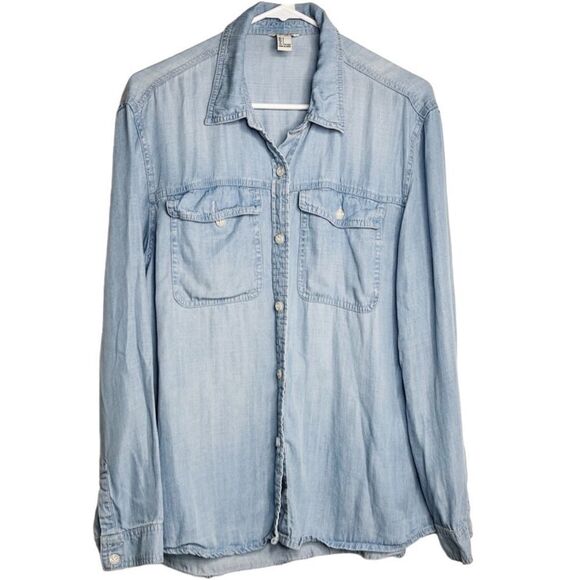 Forever 21 Denim Button Down Shirt Light Blue Wash Size Large - Picture 1 of 4
